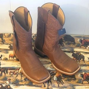 Boot barn cowboy boots